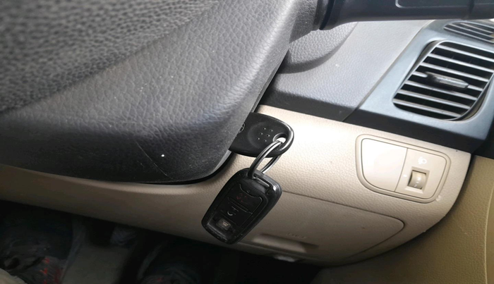 2012 Hyundai Eon ERA, Petrol, Manual, 90,581 km, interior