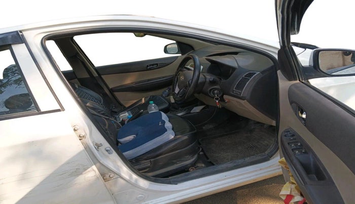 2012 Hyundai i20 SPORTZ 1.4 CRDI, Diesel, Manual, 99,388 km, interior