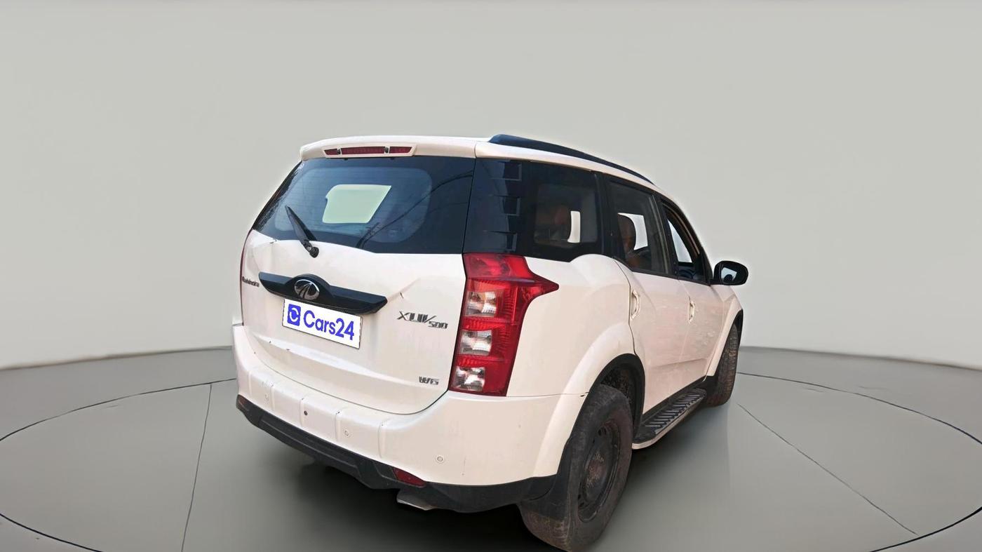 2017 Mahindra XUV500 W6, Diesel, Manual, 1,60,956 km, exterior