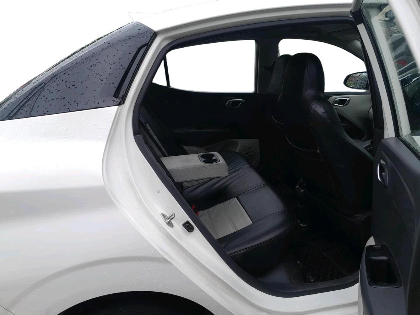 2021 Hyundai AURA SX PLUS 1.2 AMT, Petrol, Automatic, 57,296 km, interior