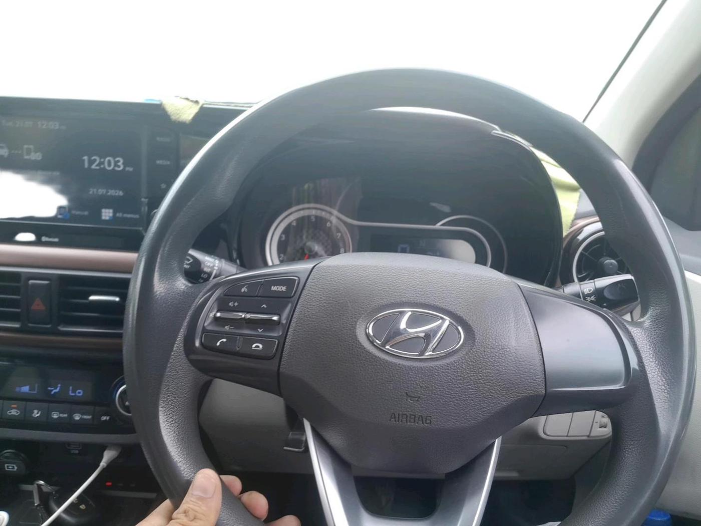 2021 Hyundai AURA SX PLUS 1.2 AMT, Petrol, Automatic, 57,296 km, interior
