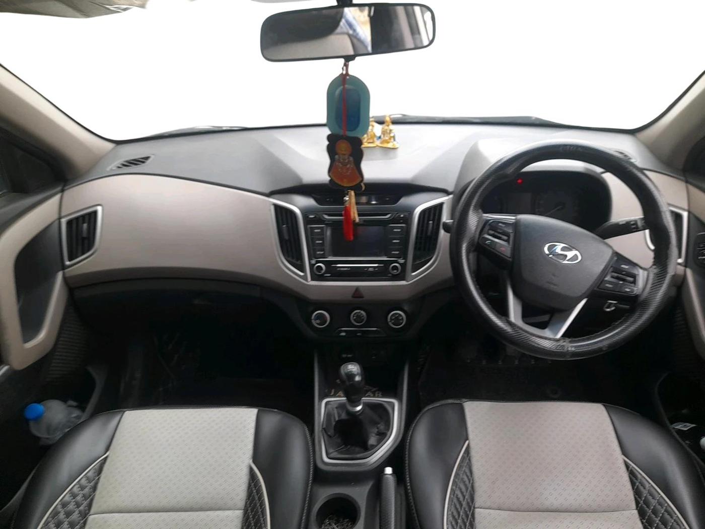 2016 Hyundai Creta E PLUS 1.6 PETROL, Petrol, Manual, 1,35,179 km, interior