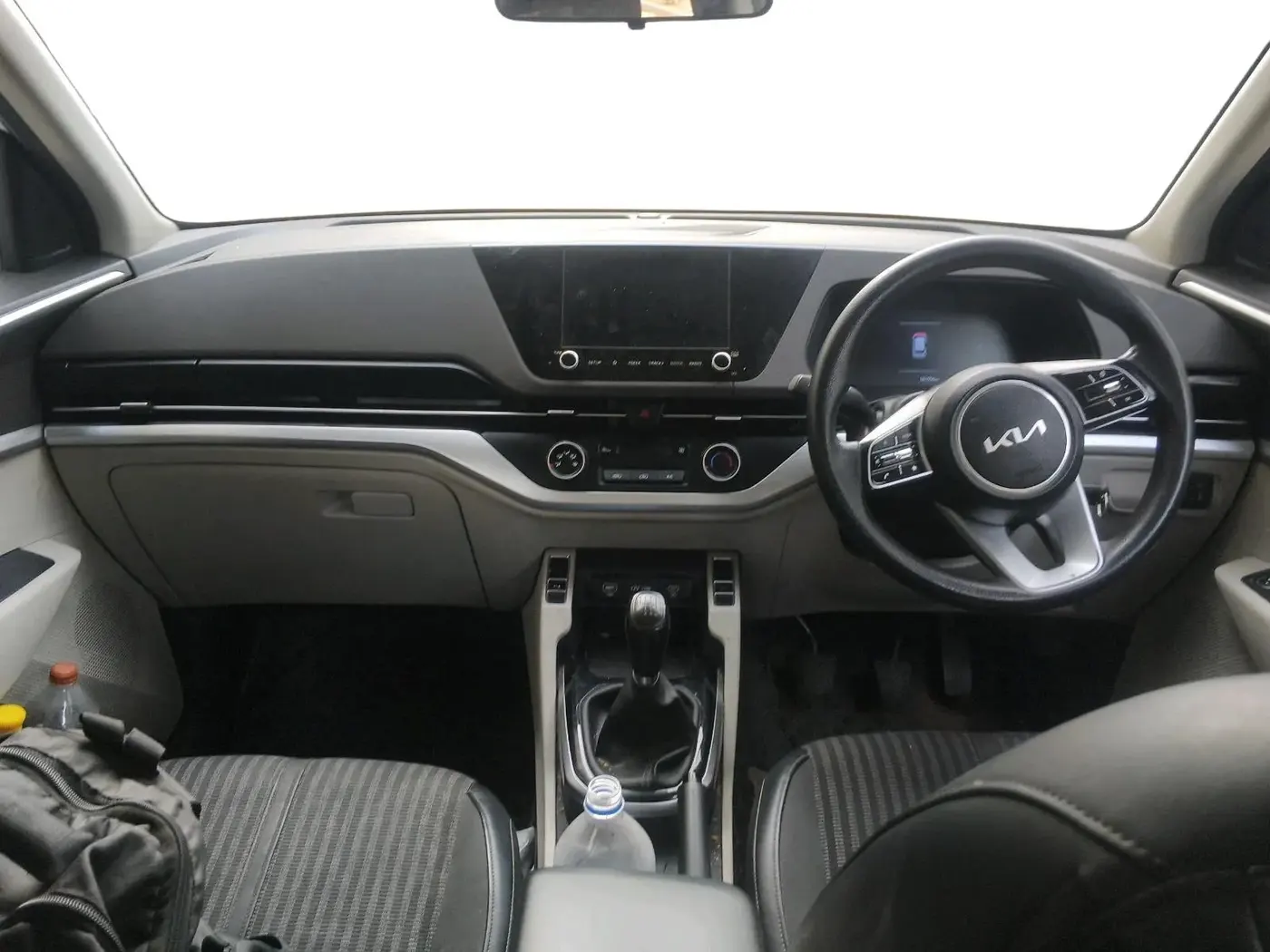 2022 KIA CARENS PRESTIGE 1.5 DIESEL 7 STR, Diesel, Manual, 1,61,556 km, interior