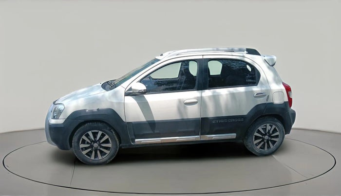 2015 Toyota Etios CROSS 1.4 VD, Diesel, Manual, 1,73,120 km, exterior