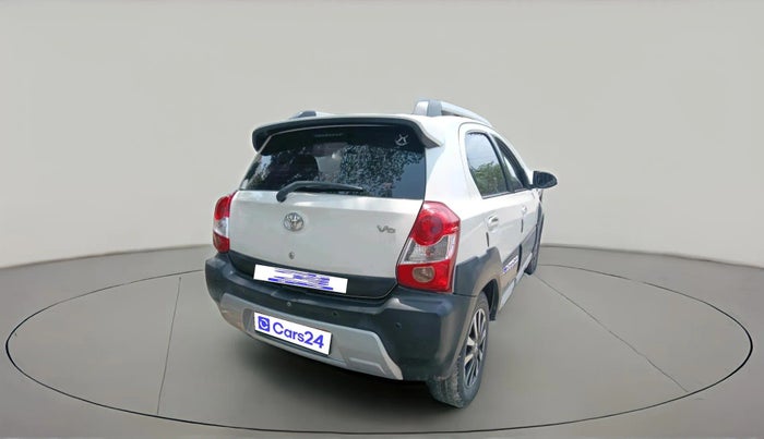 2015 Toyota Etios CROSS 1.4 VD, Diesel, Manual, 1,73,120 km, exterior