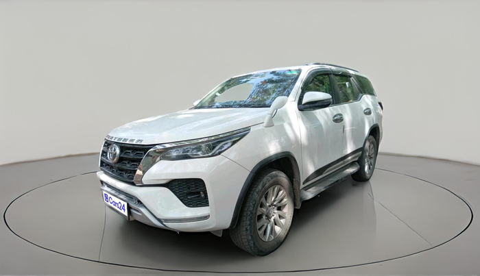 2023 Toyota Fortuner 4X4 MT 2.8 DIESEL, Diesel, Manual, 52,303 km, exterior