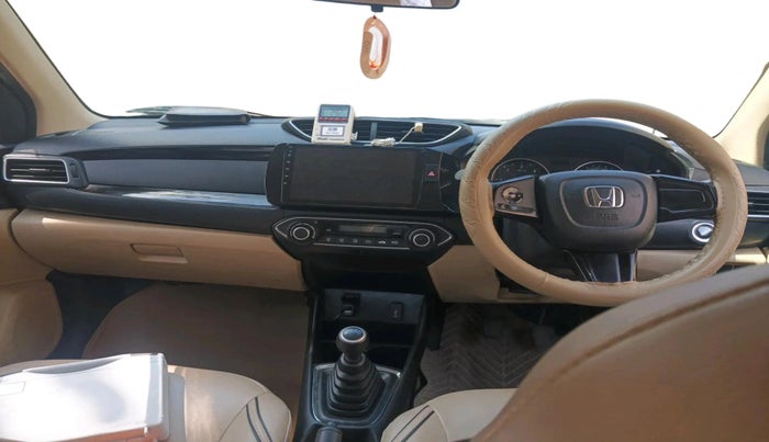 2018 Honda Amaze 1.5L I-DTEC V, Diesel, Manual, 95,540 km, interior
