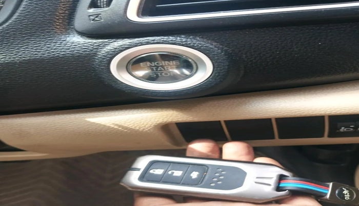 2018 Honda Amaze 1.5L I-DTEC V, Diesel, Manual, 95,540 km, interior