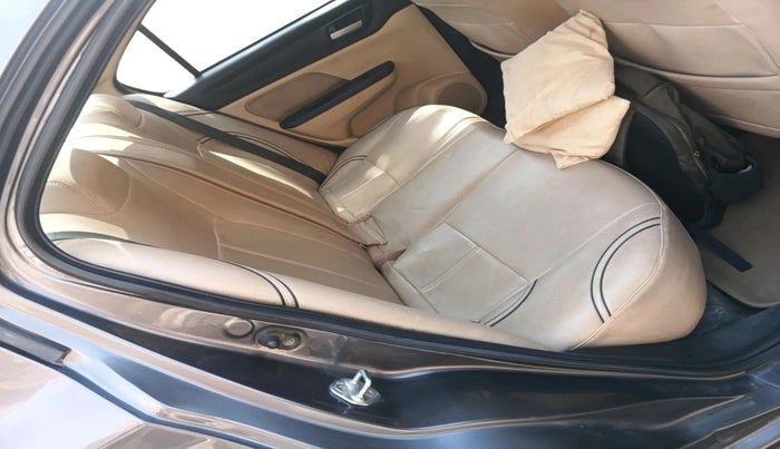 2018 Honda Amaze 1.5L I-DTEC V, Diesel, Manual, 95,540 km, interior