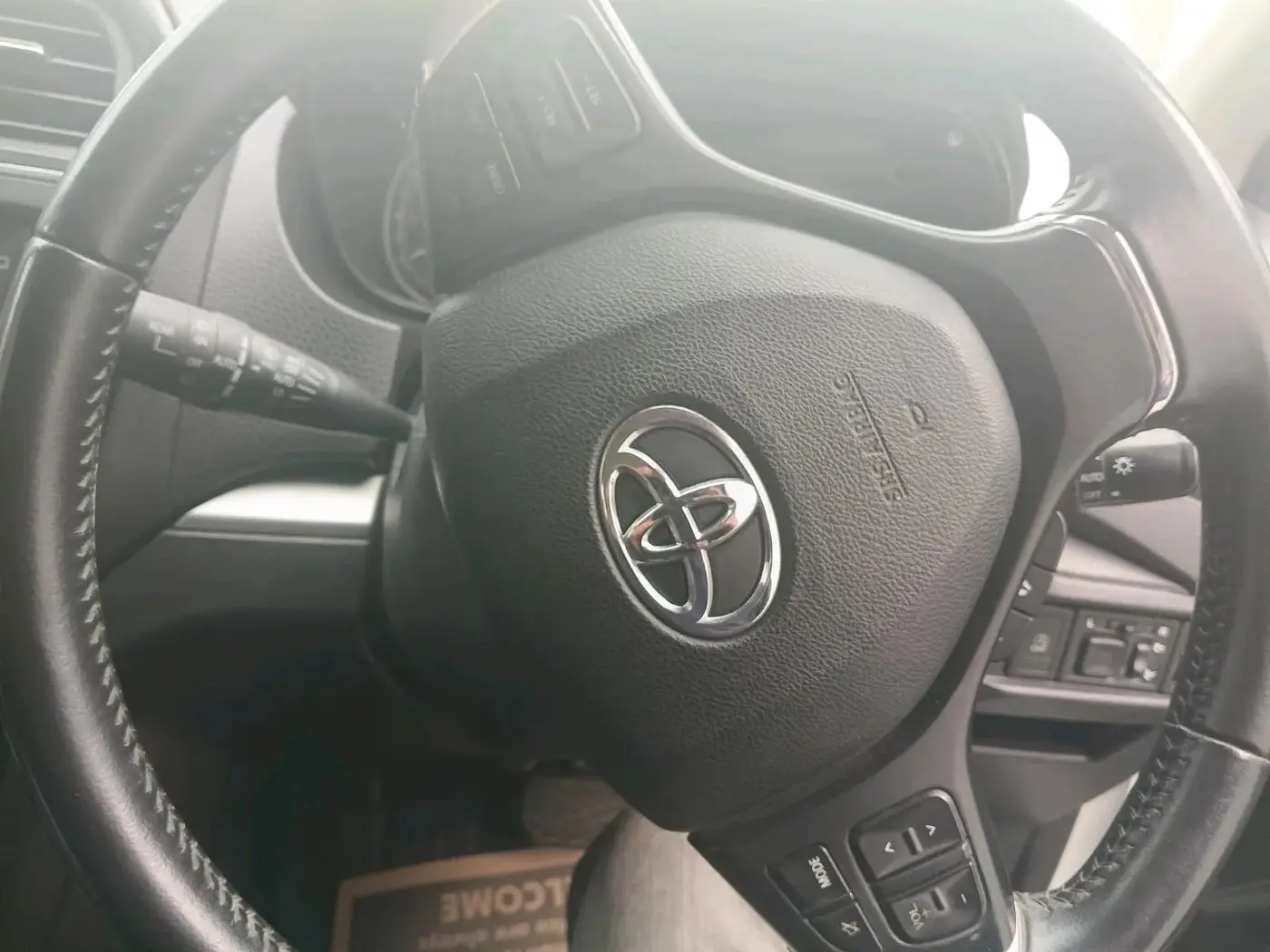 2022 Toyota URBAN CRUISER PREMIUM GRADE AT, Petrol, Automatic, 18,964 km, interior