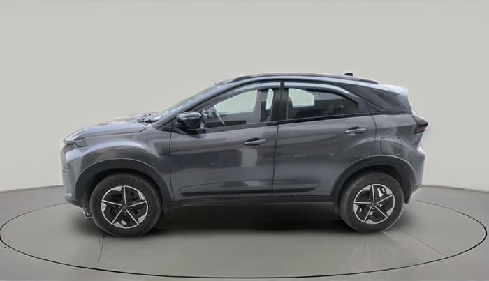 2023 Tata NEXON FEARLESS + SUNROOF DCA DUAL TONE 1.2 PETROL, Petrol, Automatic, 30,443 km, exterior