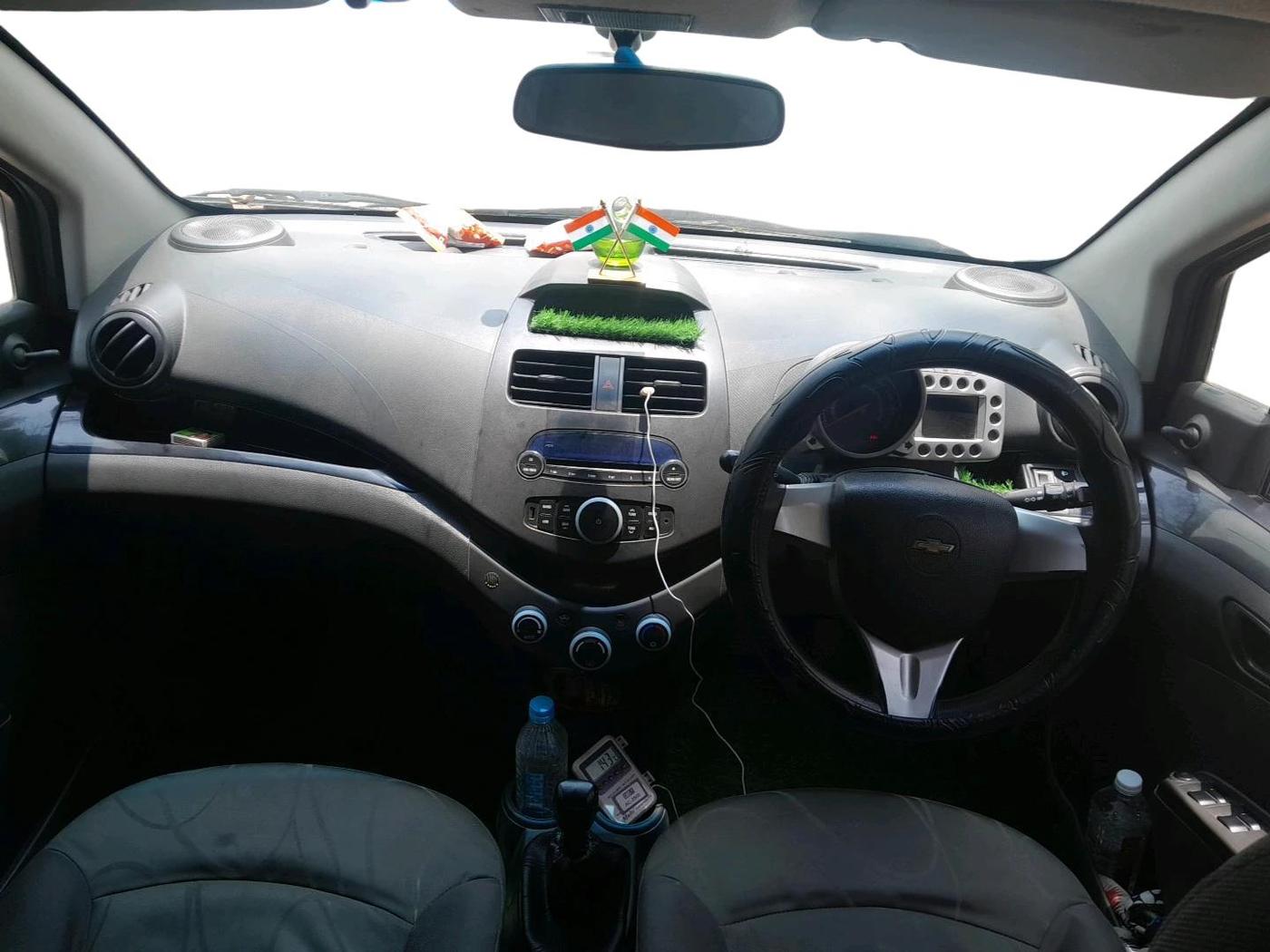 2013 Chevrolet Beat LT LPG, Petrol, Manual, 1,14,178 km, interior