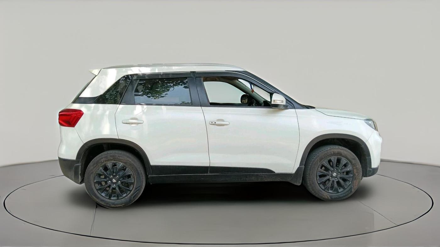 2020 Maruti Vitara Brezza ZXI, Petrol, Manual, 1,24,380 km, exterior