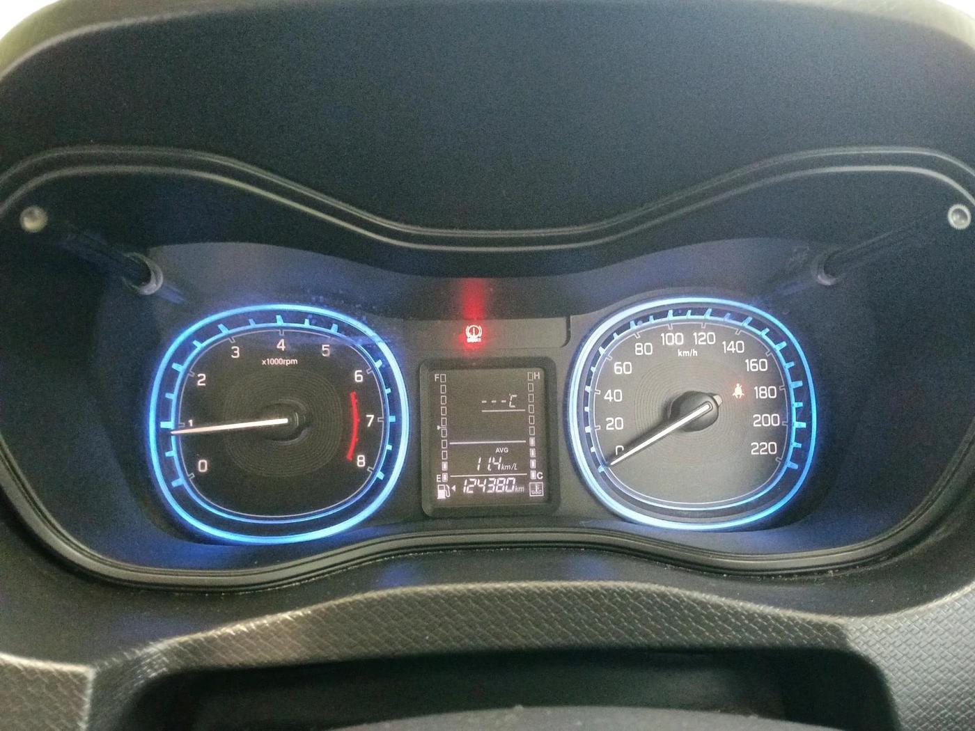 2020 Maruti Vitara Brezza ZXI, Petrol, Manual, 1,24,380 km, interior