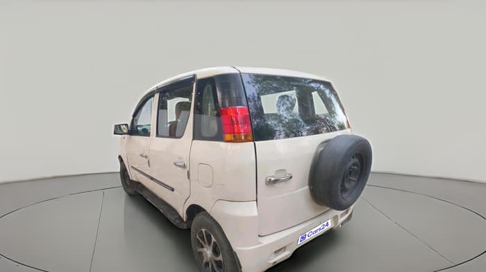 2012 Mahindra Quanto C2, Diesel, Manual, 35,277 km, exterior