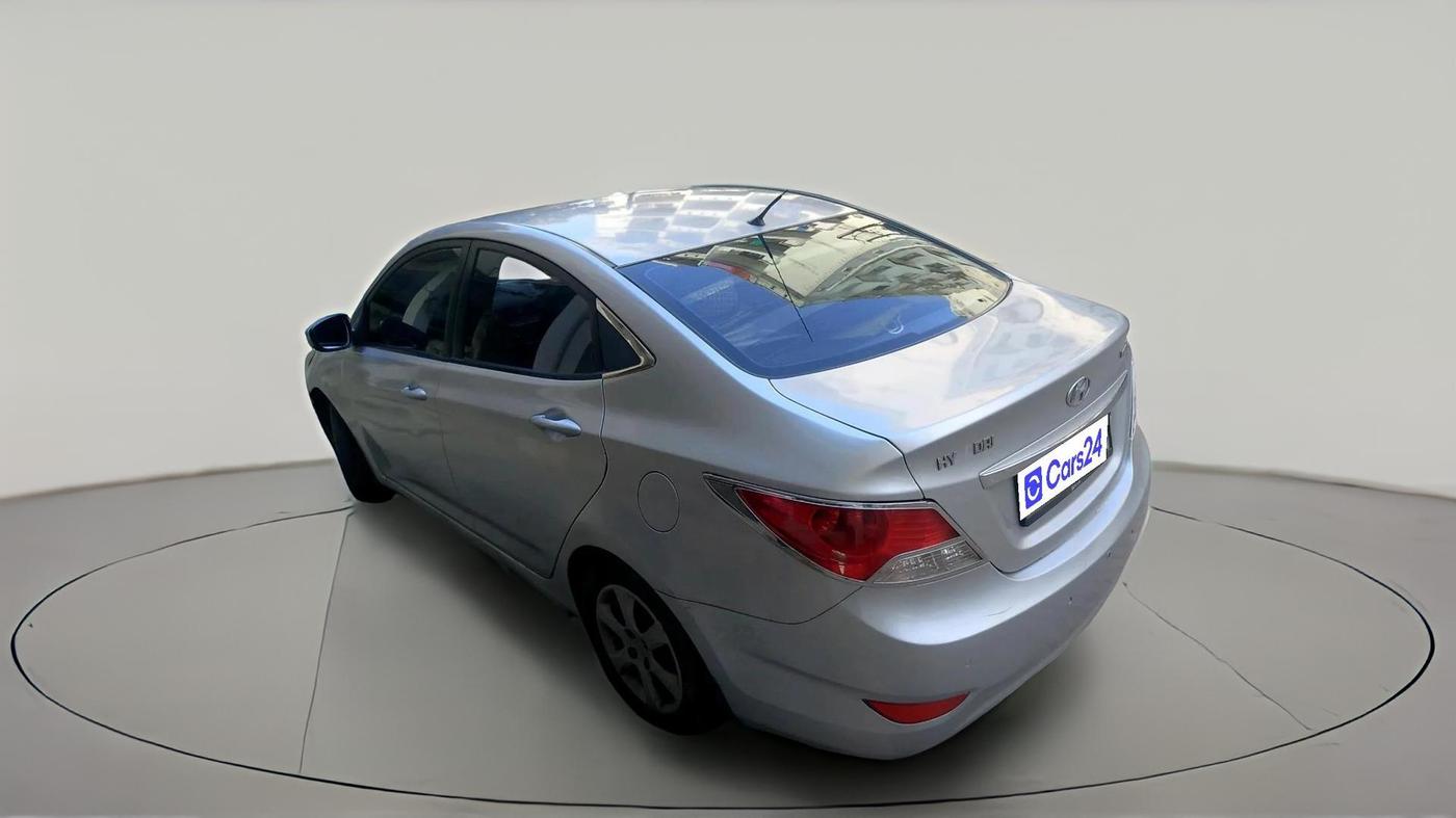 2011 Hyundai Verna FLUIDIC 1.6 VTVT EX, Petrol, Manual, 1,47,445 km, exterior