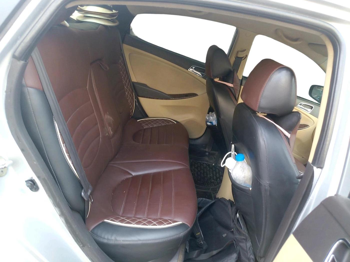 2011 Hyundai Verna FLUIDIC 1.6 VTVT EX, Petrol, Manual, 1,47,445 km, interior