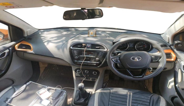 2017 Tata Tiago XZ PETROL, Petrol, Manual, 27,292 km, interior