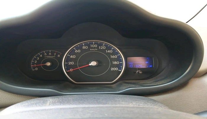 2011 Hyundai i10 MAGNA 1.2, Petrol, Manual, 1,01,326 km, interior