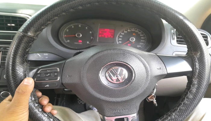 2013 Volkswagen Polo HIGHLINE1.2L, Petrol, Manual, 80,390 km, interior