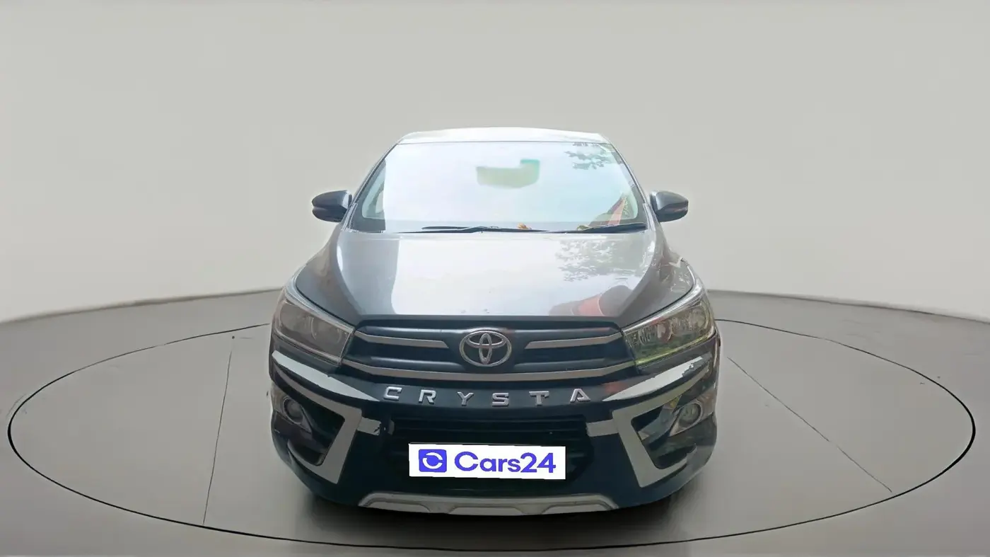 2019 Toyota Innova Crysta 2.4 G 7 STR, Diesel, Manual, 70,749 km, exterior