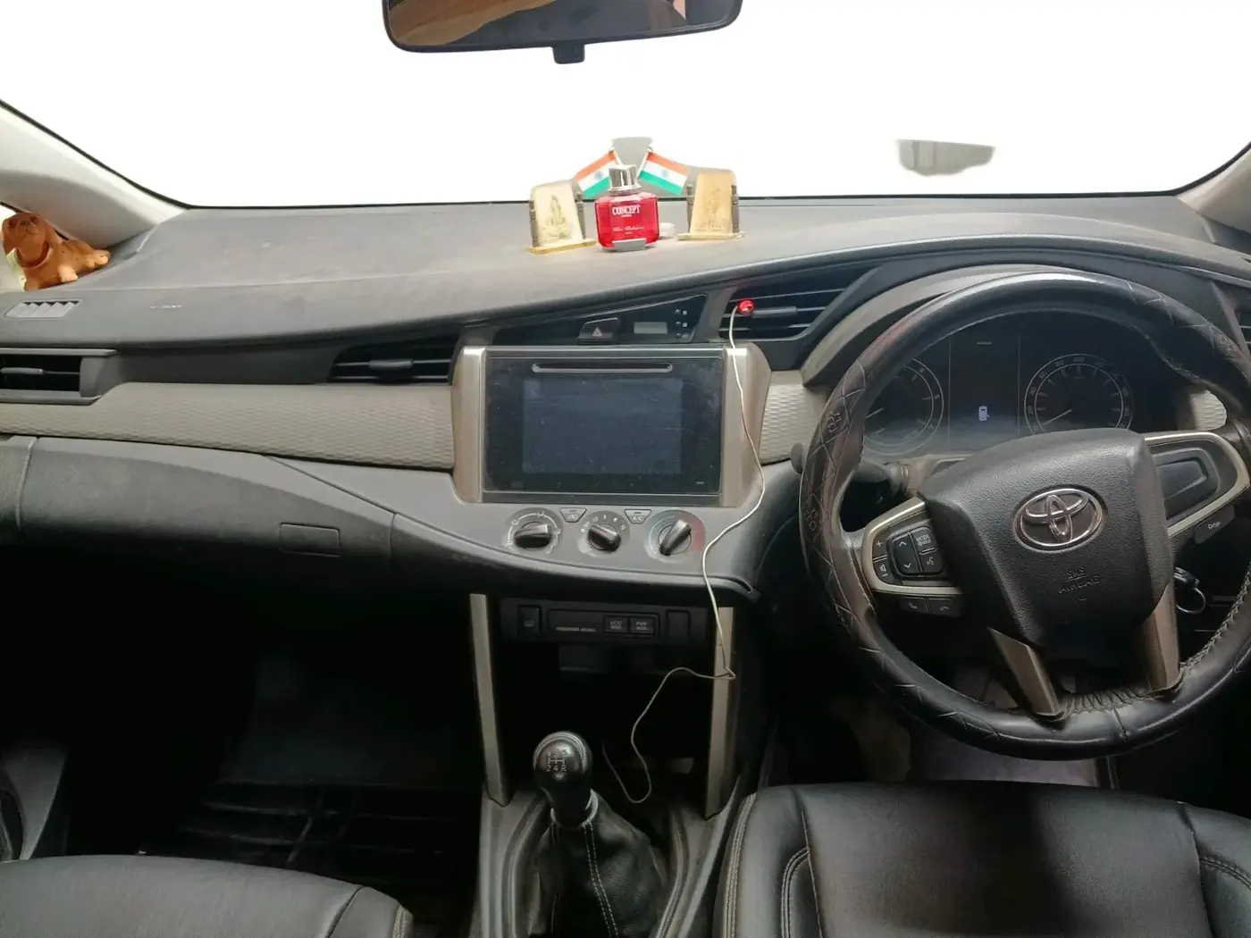 2019 Toyota Innova Crysta 2.4 G 7 STR, Diesel, Manual, 70,749 km, interior