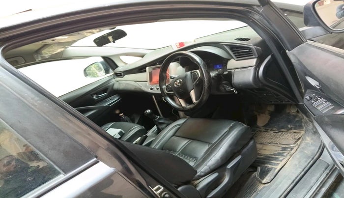 2019 Toyota Innova Crysta 2.4 G 7 STR, Diesel, Manual, 70,749 km, interior