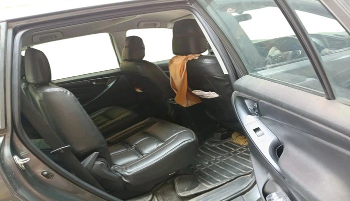 2019 Toyota Innova Crysta 2.4 G 7 STR, Diesel, Manual, 70,749 km, interior