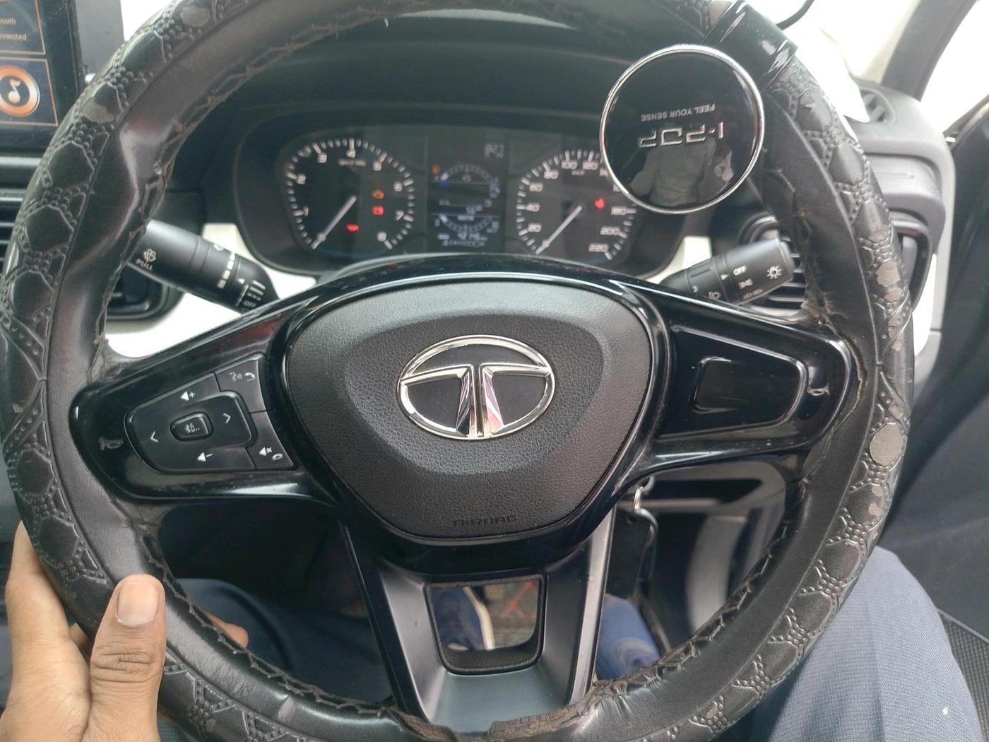 2023 Tata PUNCH PURE MT, Petrol, Manual, 43,221 km, interior