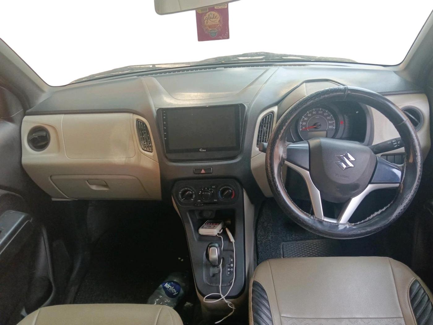 2019 Maruti New Wagon-R VXI (O) 1.0 AMT , Petrol, Automatic, 77,341 km, interior
