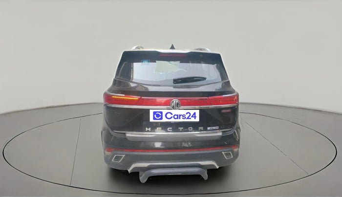 2024 MG HECTOR PLUS SHARP PRO 1.5 TURBO MT 7 STR, Petrol, Manual, 20,709 km, exterior