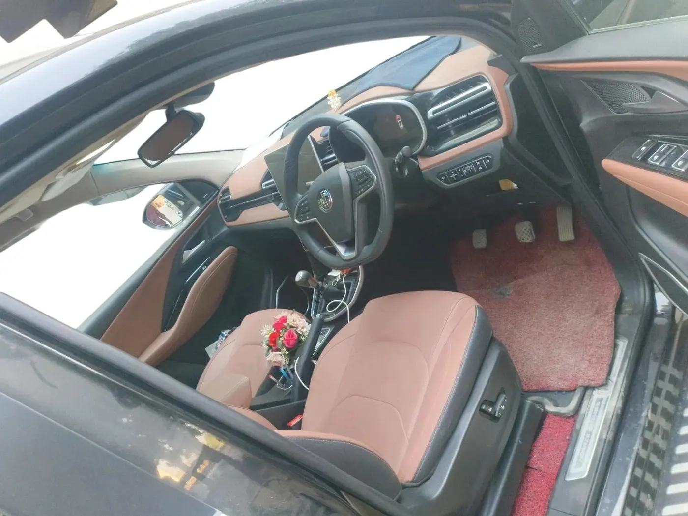 2024 MG HECTOR PLUS SHARP PRO 1.5 TURBO MT 7 STR, Petrol, Manual, 20,709 km, interior