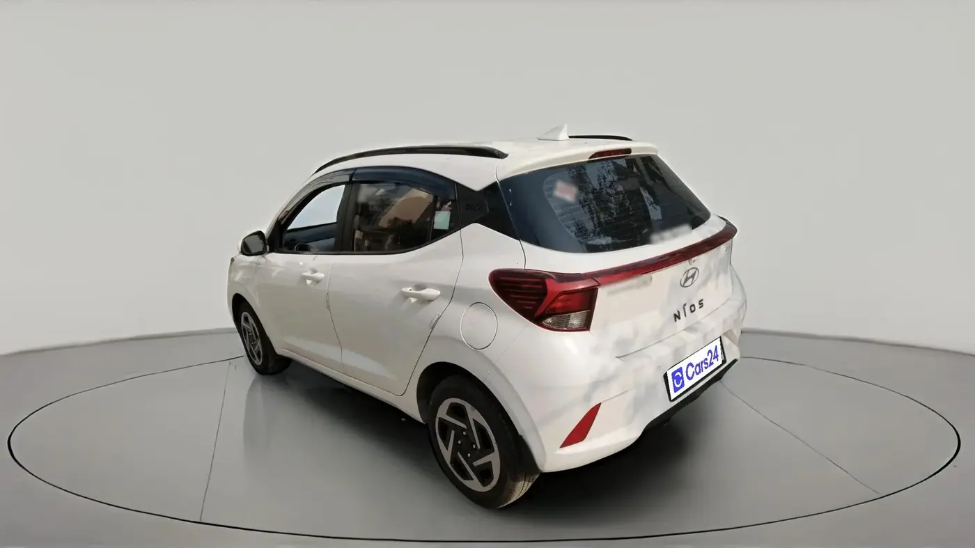 2024 Hyundai GRAND I10 NIOS SPORTZ 1.2 KAPPA VTVT CNG, CNG, Manual, 11,420 km, exterior