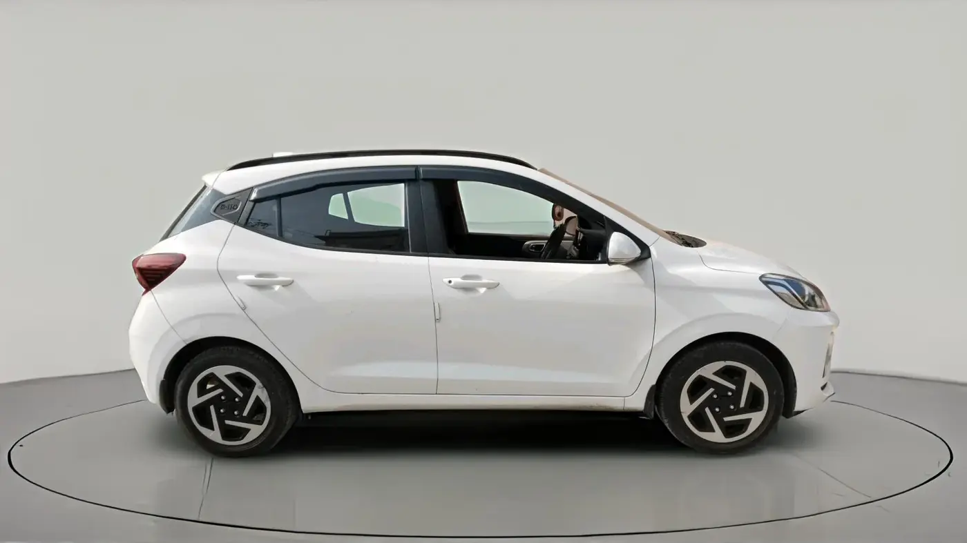 2024 Hyundai GRAND I10 NIOS SPORTZ 1.2 KAPPA VTVT CNG, CNG, Manual, 11,420 km, exterior
