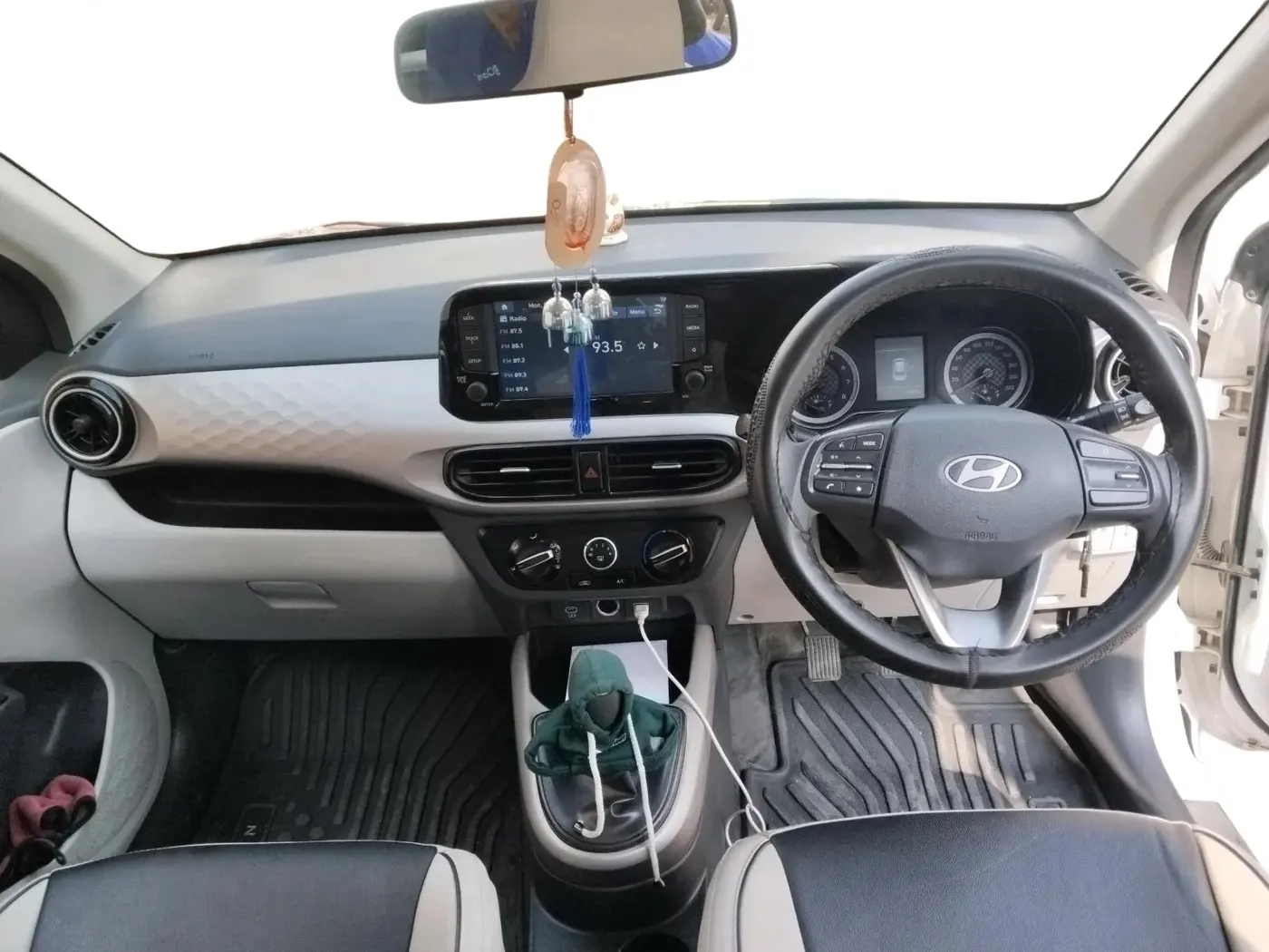 2024 Hyundai GRAND I10 NIOS SPORTZ 1.2 KAPPA VTVT CNG, CNG, Manual, 11,420 km, interior