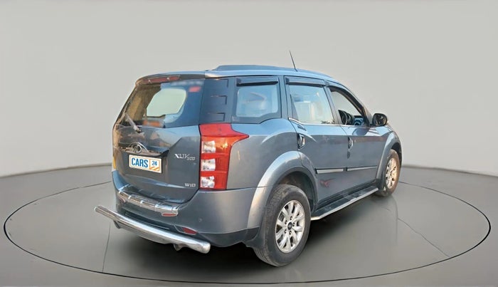 2016 Mahindra XUV500 W10, Diesel, Manual, 96,816 km, exterior