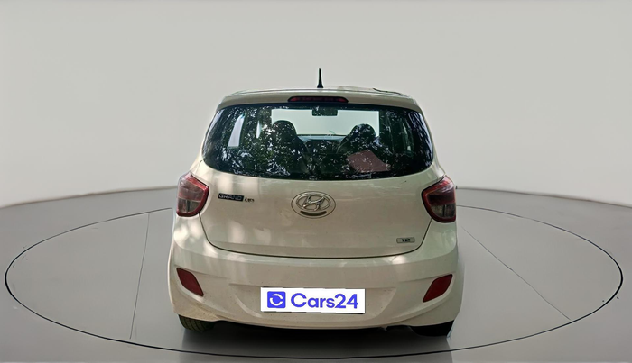 2016 Hyundai Grand i10 MAGNA 1.2 KAPPA VTVT, Petrol, Manual, 1,05,670 km, exterior