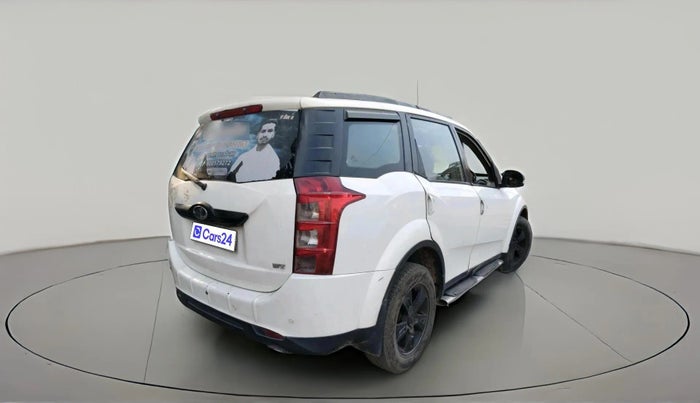 2014 Mahindra XUV500 W8, Diesel, Manual, 1,95,700 km, exterior