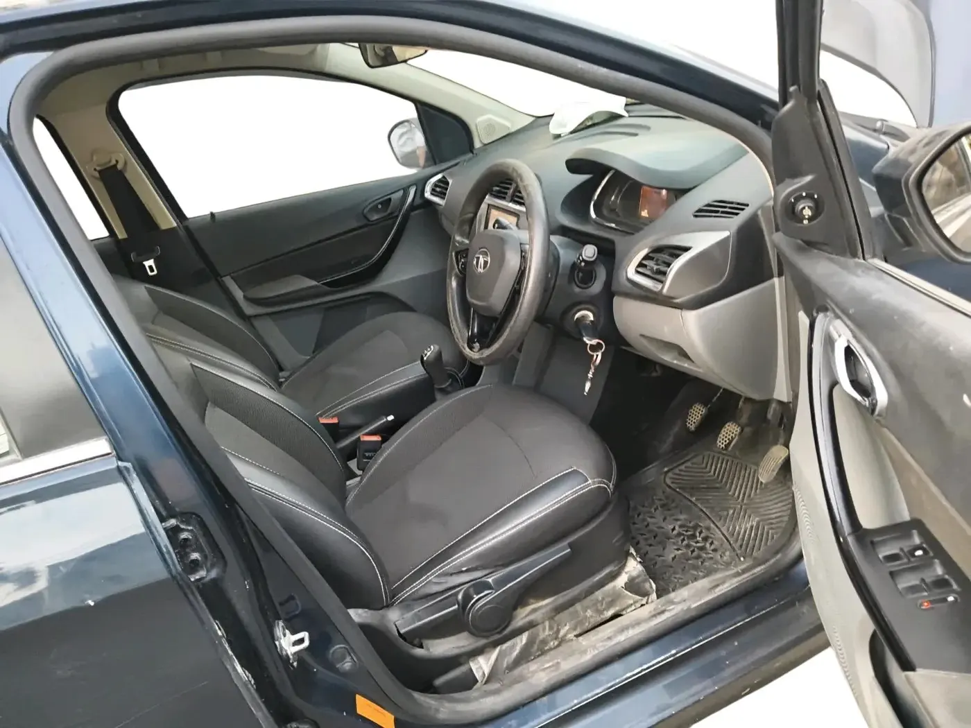 2020 Tata TIGOR XZ PLUS DIESEL, Diesel, Manual, 98,056 km, interior