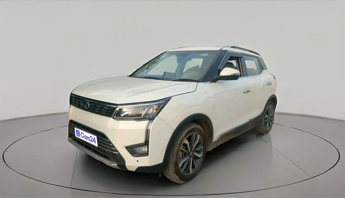 2019 Mahindra XUV300 W8 (O) 1.5 DIESEL, Diesel, Manual, 90,232 km, exterior