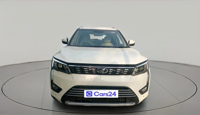 2019 Mahindra XUV300 W8 (O) 1.5 DIESEL, Diesel, Manual, 90,232 km, exterior