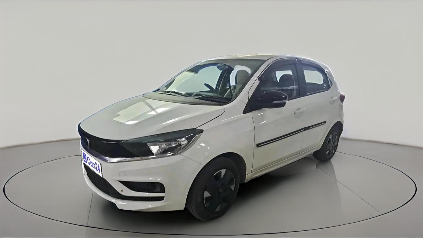 2025 Tata Tiago XT PETROL, Petrol, Manual, 3,433 km, exterior