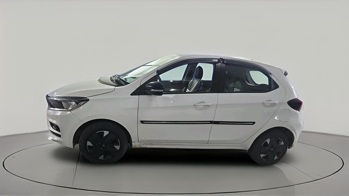 2025 Tata Tiago XT PETROL, Petrol, Manual, 3,433 km, exterior