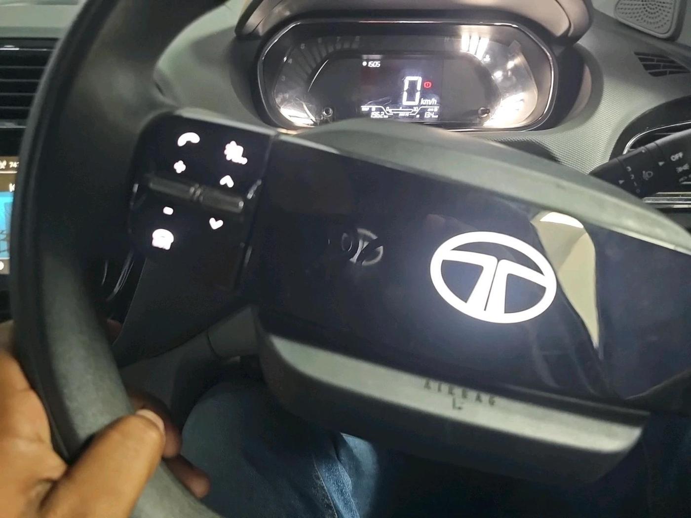 2025 Tata Tiago XT PETROL, Petrol, Manual, 3,433 km, interior