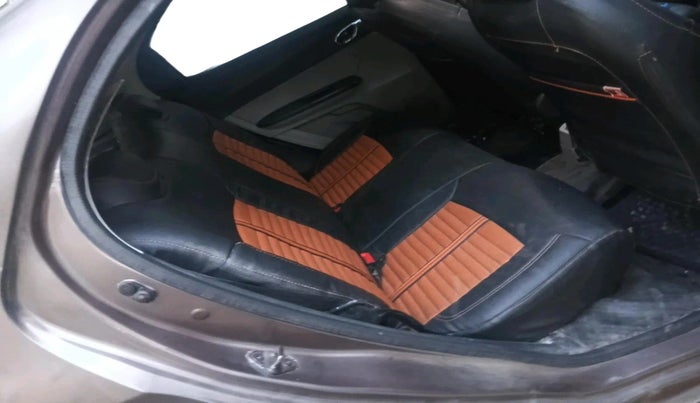 2017 Tata Tiago XZ PETROL, Petrol, Manual, 83,063 km, interior