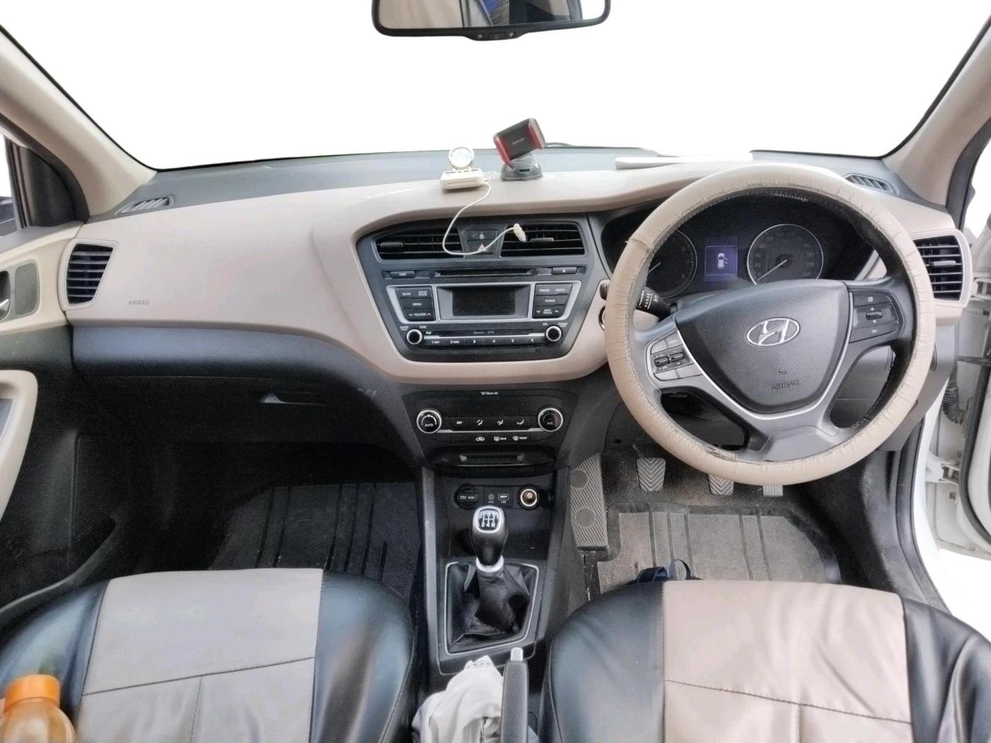 2015 Hyundai Elite i20 ASTA 1.2, Petrol, Manual, 45,177 km, interior