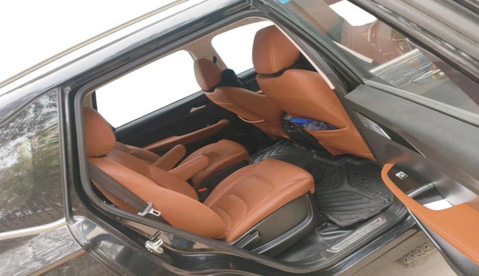 2022 MG HECTOR PLUS SHARP 1.5 PETROL TURBO CVT 6-STR, Petrol, Automatic, 24,800 km, interior