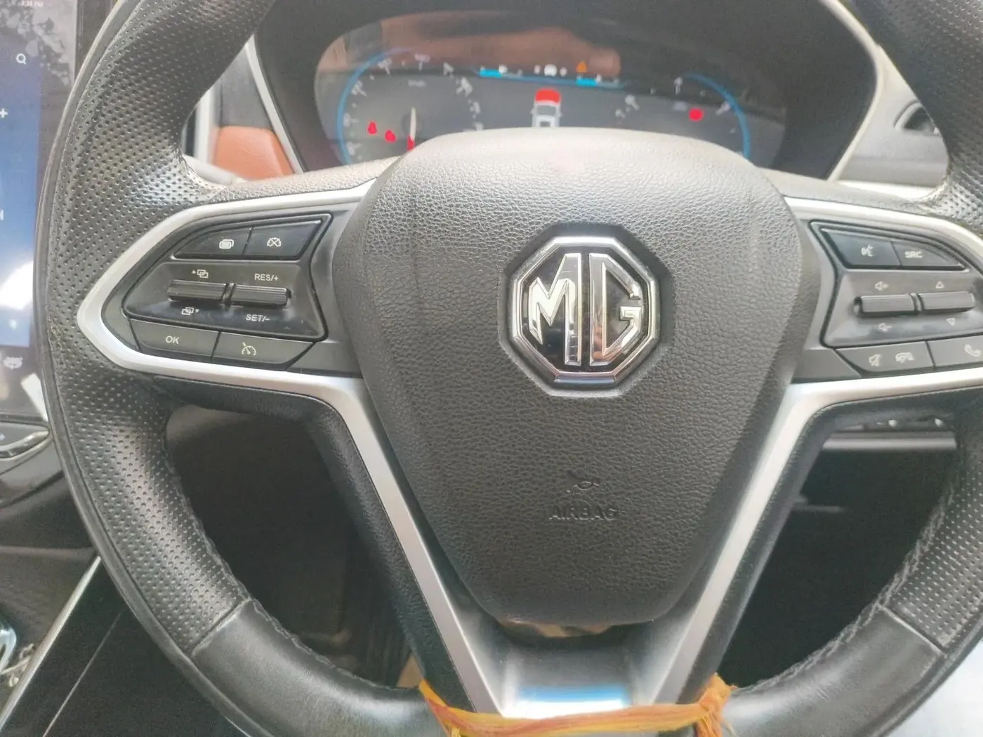 2022 MG HECTOR PLUS SHARP 1.5 PETROL TURBO CVT 6-STR, Petrol, Automatic, 24,800 km, interior
