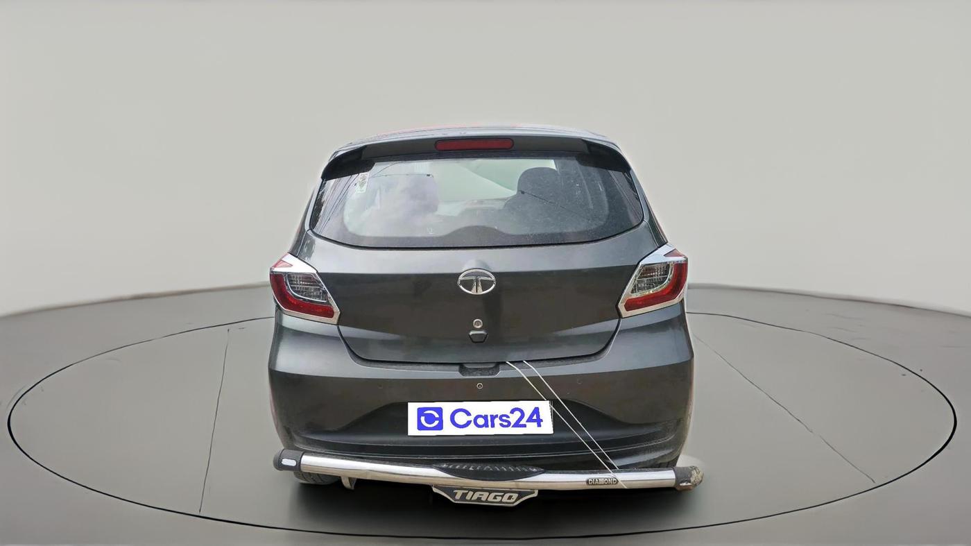 2020 Tata Tiago XE PETROL, Petrol, Manual, 26,044 km, exterior