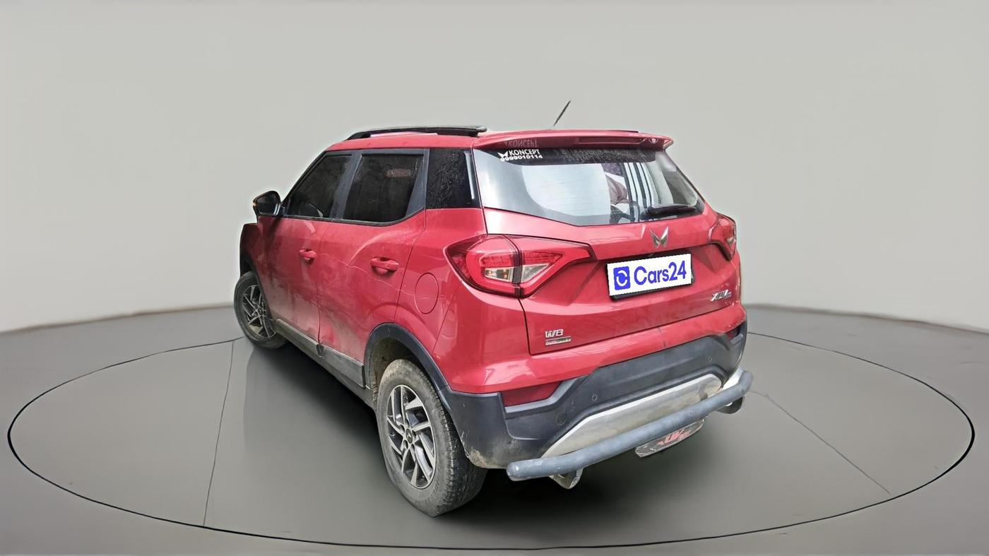 2023 Mahindra XUV300 W8 (O) 1.5 DIESEL AMT, Diesel, Automatic, 59,844 km, exterior